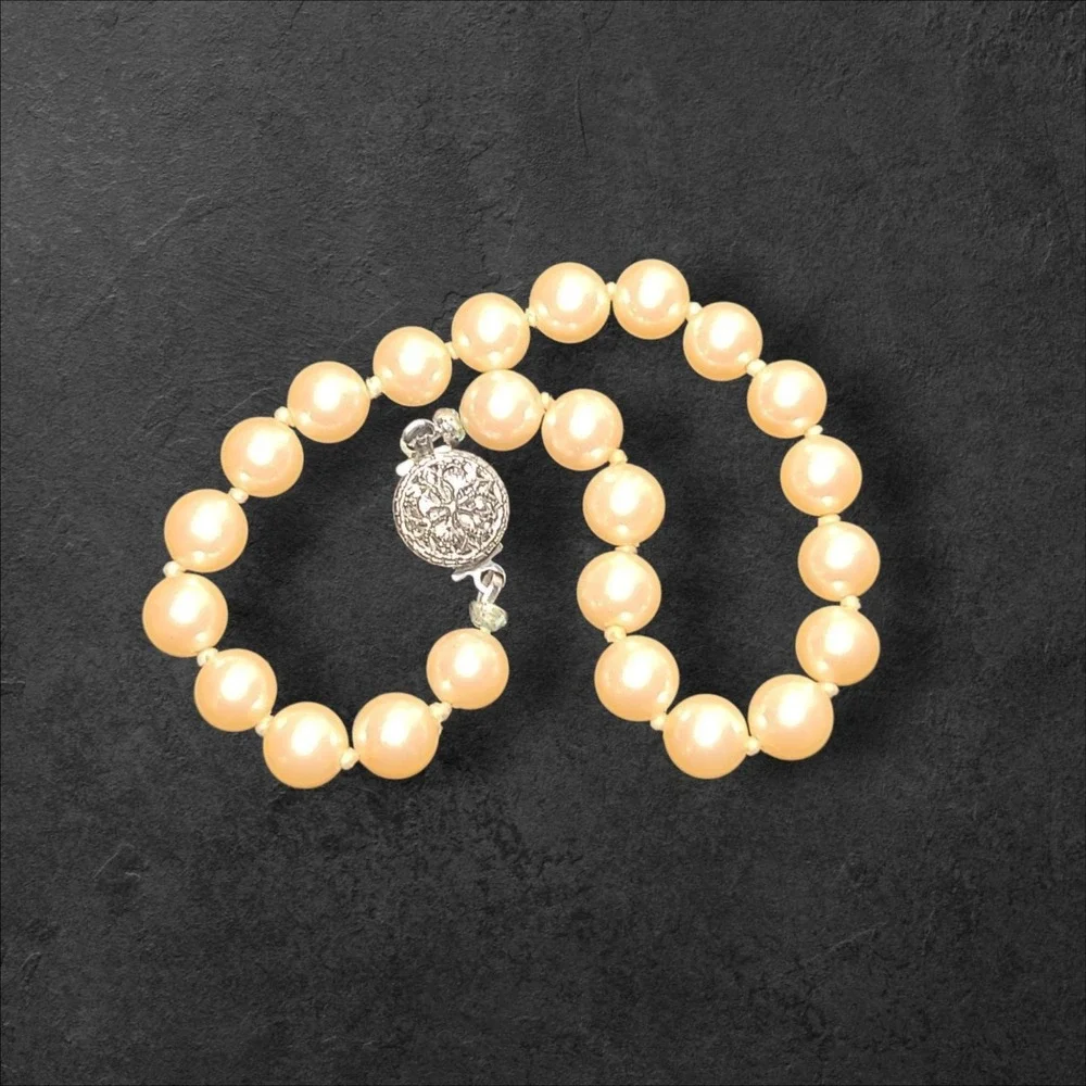 Nice Pale Pink Faux Pearl Hand Tied Bracelet Fancy Clasp 6mm 7